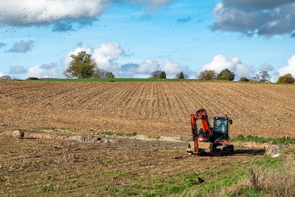 construction-in-autumn